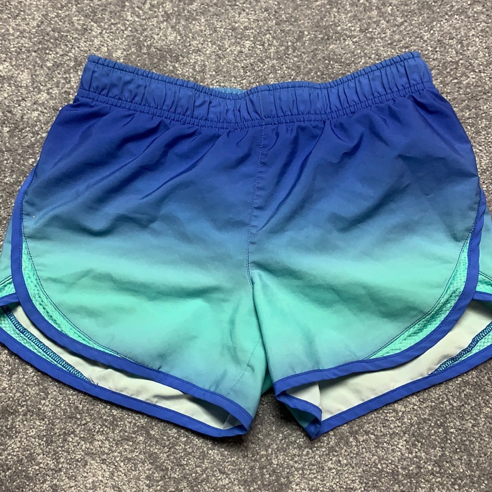Old Navy active shorts